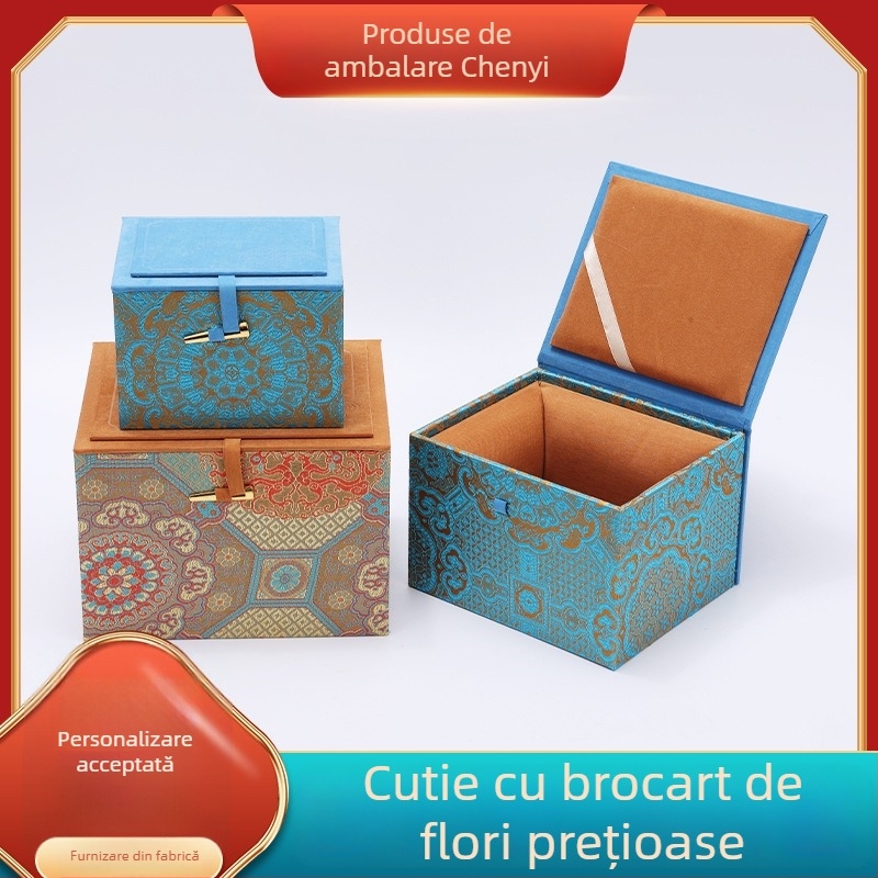 Ceai Jianware cu ceașcă și bol cu capac, în cutie cadou brocart