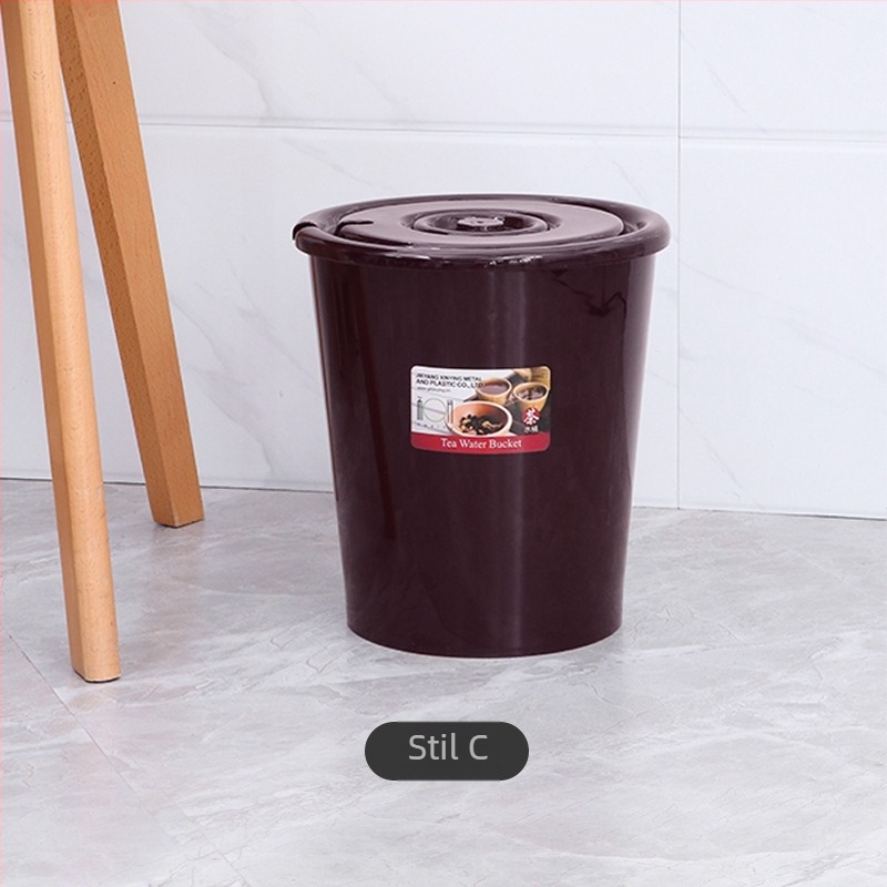Recipient plastic portabil pentru resturi de ceai, cu strecurătoare și suport de drenaj