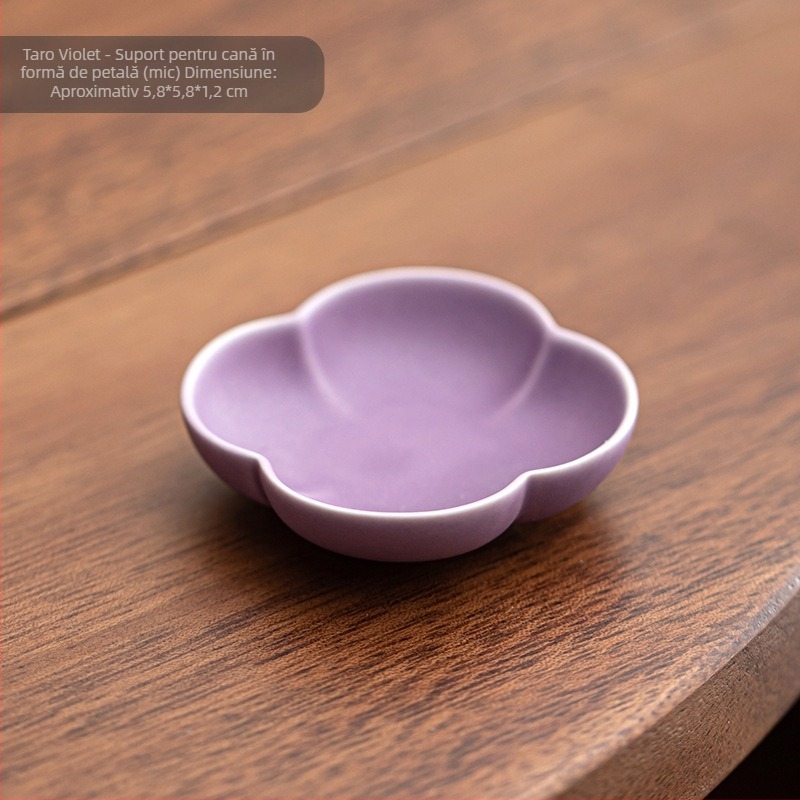 Accesorii ceramice pentru ceai în stil chinezesc: suport pentru cești cu design de petale purpurii de crizantemă, covoraș pentru ceai, farfuriu, suport pentru ceainic și mic platou de ceai