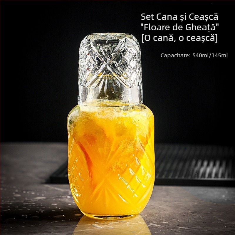 Set creativ pentru cocktailuri: cană din sticlă cu capac și pahar, sticlă pentru cold brew și carafă de suc