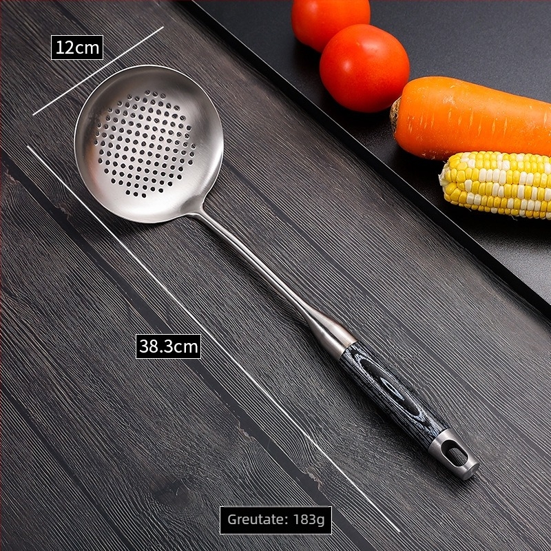 Set din patru unelte de bucătărie din oțel inoxidabil 304, cu mâner lung și priză din lemn: lingură de supă, lingură cu găuri, spatulă de gătit și spatulă pentru prăjit