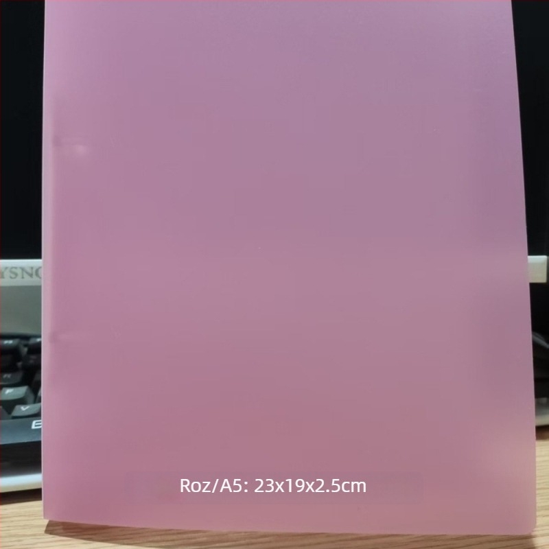 Mapă A5 colorată, cu clemă de două găuri, PP impermeabilă pentru documente