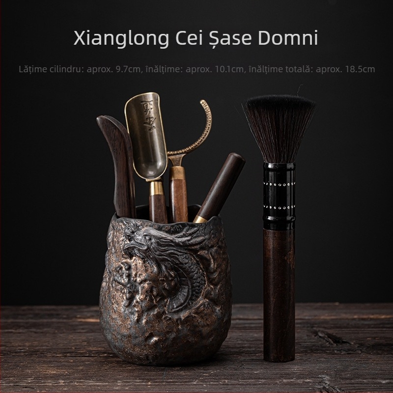 Set japonez pentru ceremonia ceaiului, cu finisaj aurit și lemn de abanos, cu șase ustensile pentru ceai (pensulă, clips, linguriță) și un set ceramic Kung Fu pentru ceai