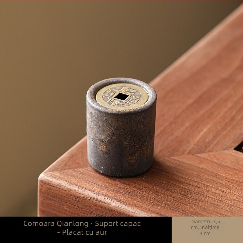 Accesorii ceramice pentru ceremonia ceaiului: suport pentru capacul ceainicului și gaiwan; suport pentru capac; tavă de ceai turnată în cuptor.