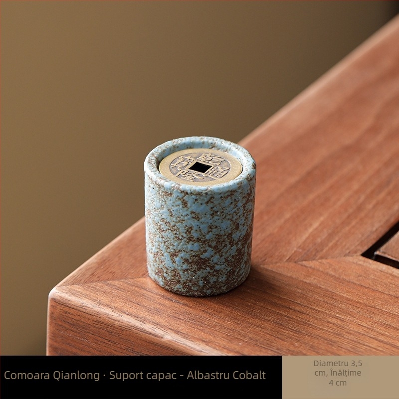 Accesorii ceramice pentru ceremonia ceaiului: suport pentru capacul ceainicului și gaiwan; suport pentru capac; tavă de ceai turnată în cuptor.