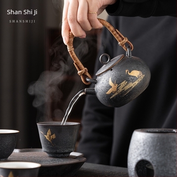 Set Gongfu de ceai din ceramică cu ceainic și fierbător într-o cutie cadou premium