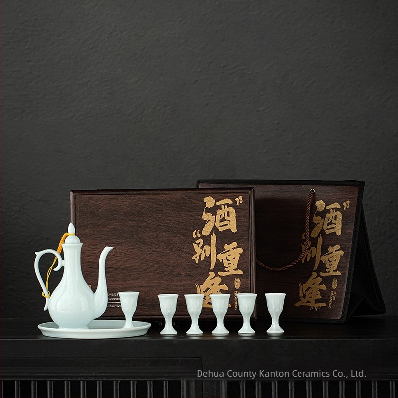 Set de vin în stil chinezesc, cutie cadou premium, pahare din porțelan albe, design antic și dozator de vin, logo inclus