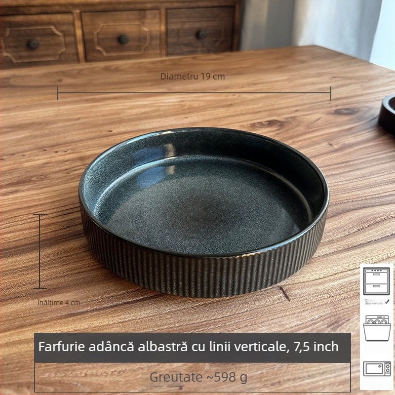 Veselă ceramică albastru închis, stil european vintage, cu relief, 18 piese, include farfurii de servire, farfurii plate, boluri de supă și farfurioare, cu defecte minore