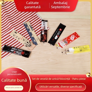 Tacâmuri din bambus, de unică folosință — set de patru piese (bețișoare, lingură, scobitoare, șervețel) și set de trei piese pentru livrare