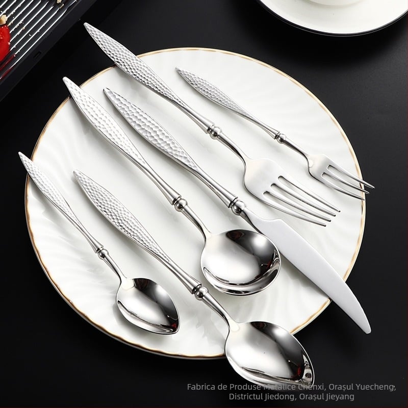 Set de tacâmuri occidentale din oțel inoxidabil 304 cu design de frunză de salcie și finisaj platinat; include cuțit pentru steak, furcă, linguri și desert, furculiță și lingură de desert