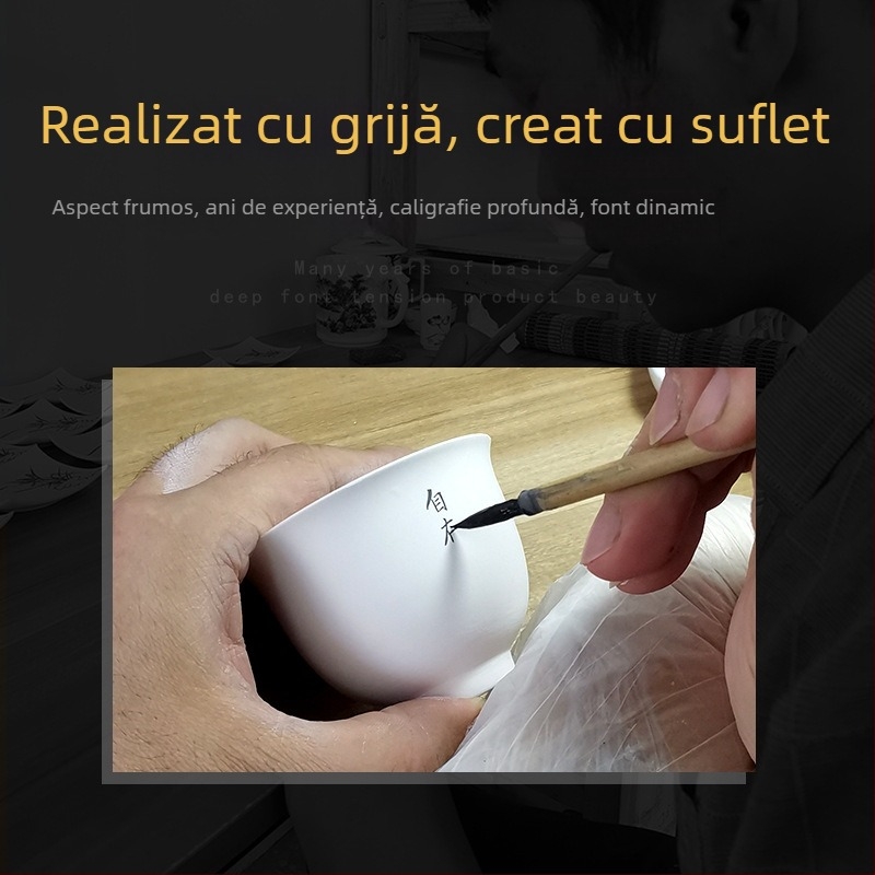 Ceșcuță de ceai din porțelan albastru‑alb, pictură manuală, stil minimalist — ceașcă unică, ceșcuță ceramică Kung Fu pentru degustare