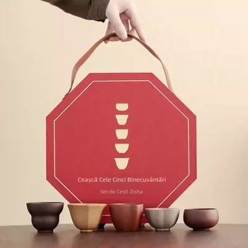 Set de ceai din ceramică cu lut purpuriu, inspirat de Orașul Interzis, în cutie cadou cu logo, pentru cadouri corporative.