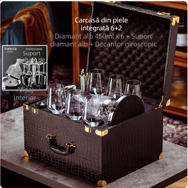 Decantor de vin burgund din sticlă fără plumb, în husă din piele, lux accesibil