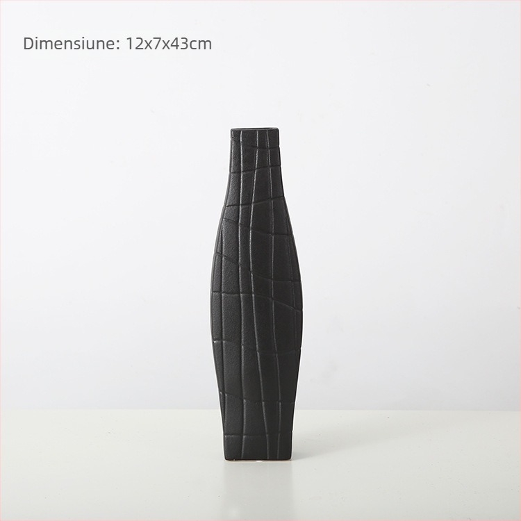 Vază ceramică cu dungi negre și albe, design minimalist, potrivită pentru interioarele hotelurilor și decorul de acasă