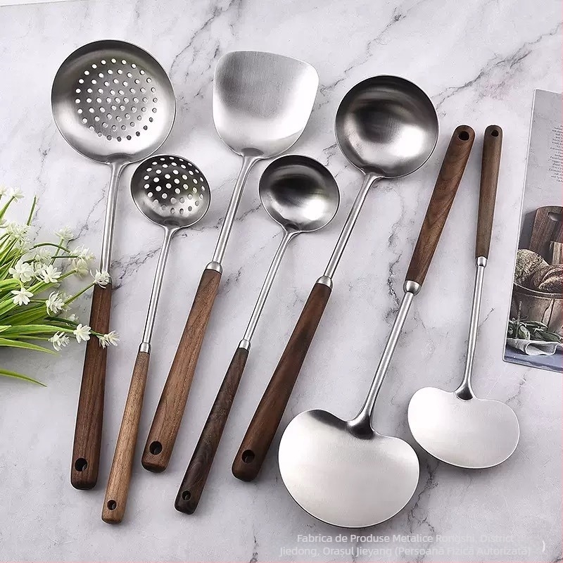 Set de ustensile de bucătărie din oțel inoxidabil 304, cu mâner din lemn, spatule pentru prăjit, spatulă pentru ciuperci, lingură cu găuri și lingură de supă