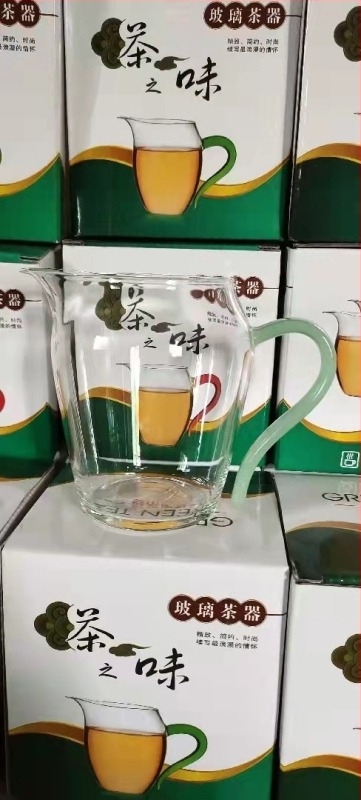 Ceașcă de servire din sticlă cu mâner colorat, bază îngroșată, separator de ceai transparent și ceașcă cu mâner de jad.