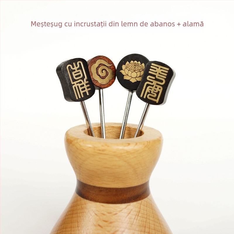 Scobitori din lemn masiv cu animale în stil desene animate, mahon cu inserții din alamă, pentru fructe, cocktail și desert