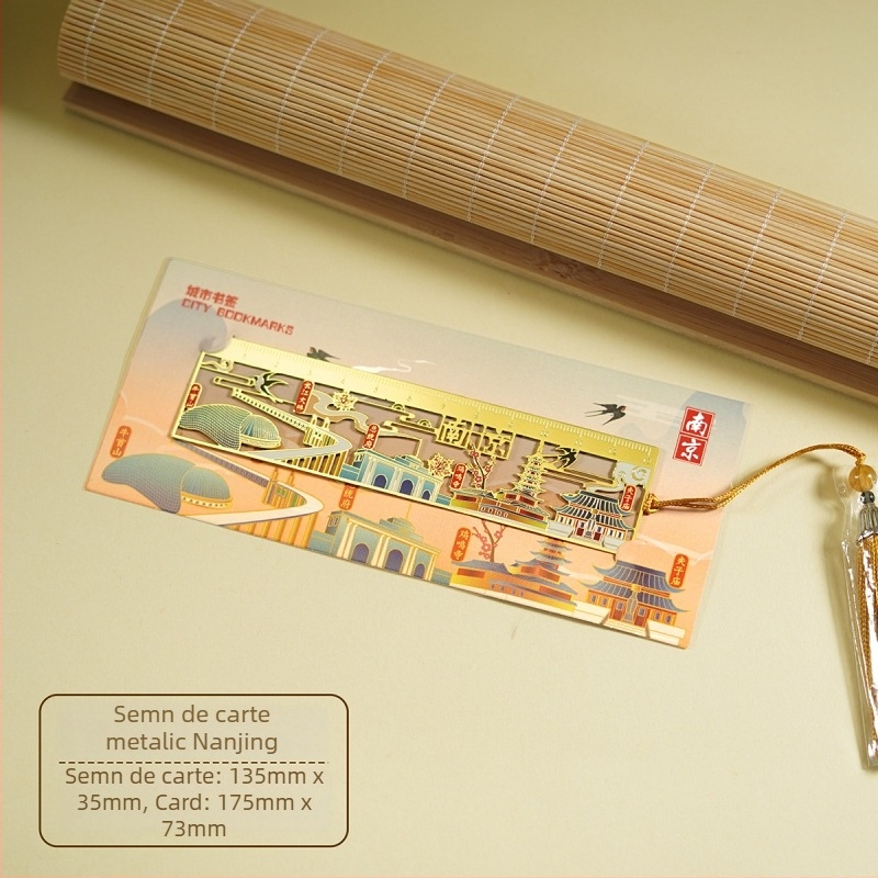 Semn de carte din metal cu riglă, tematică urbană, stilul Orașului Interzis, cu ciucuri