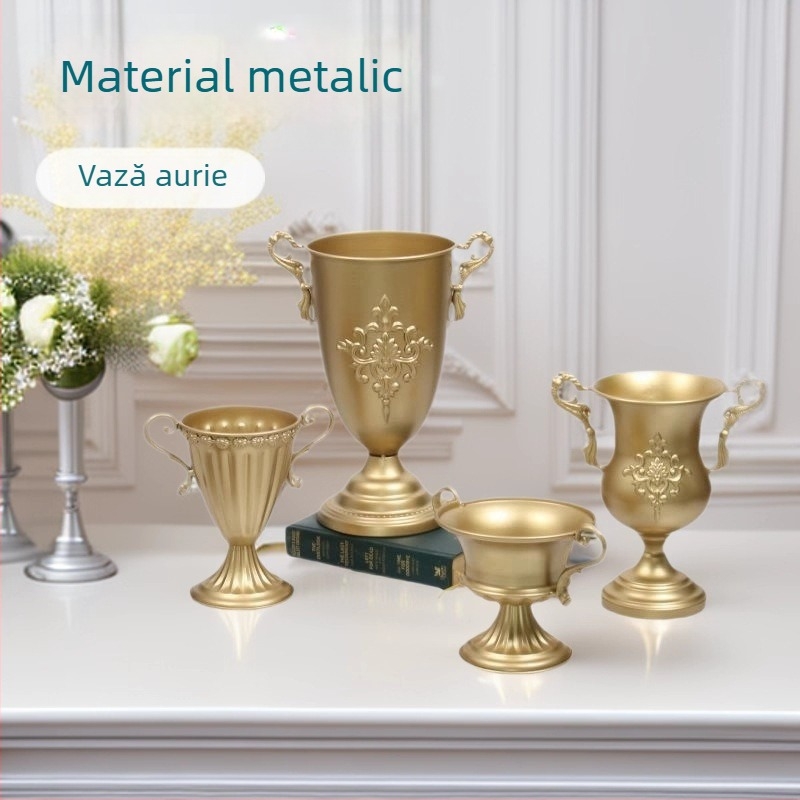 Ghiveci metalic în stil european retro – vază de masă aurie, decor central pentru nunți și petreceri
