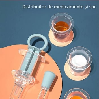 Dispozitiv pentru administrarea medicamentelor copiilor, cu pai tip seringa pentru apă și medicamente