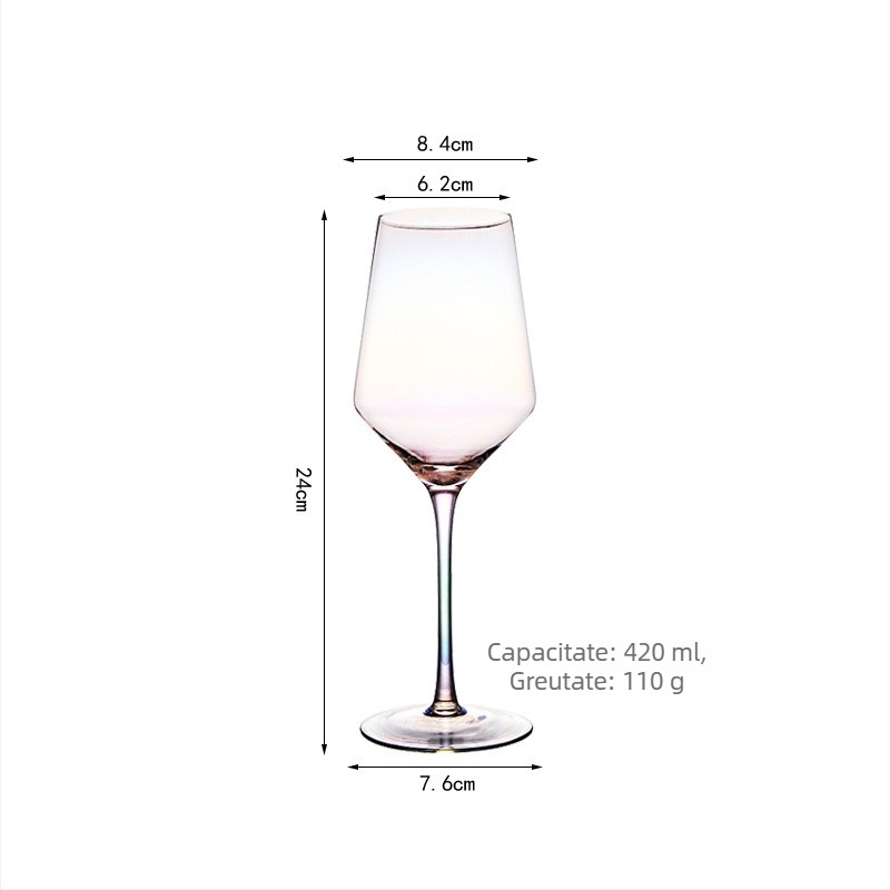 Set de pahare din cristal colorat pentru vin roșu, cu decantor în formă de harpă și pahare cu picior înalt.