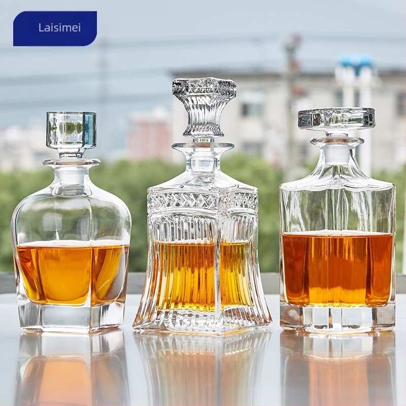 Decantor de vin în stil european și dispenser de whisky, sticlă cristal, design nordic, set de 6 piese