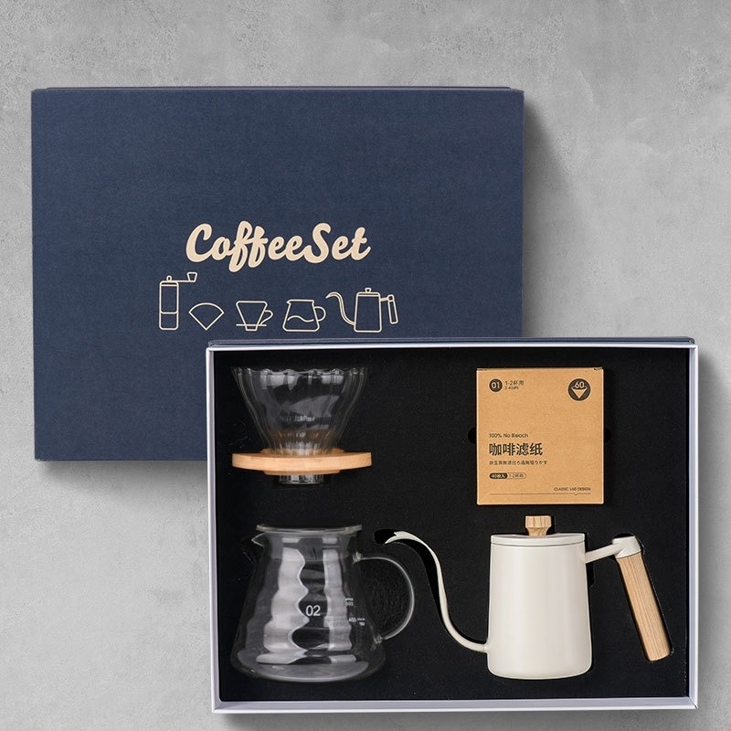 Set portabil pentru cafea la filtru prin infuzie — kit complet cu râșniță, ceașcă, filtre, linguriță de măsurare și ceainic de turnare