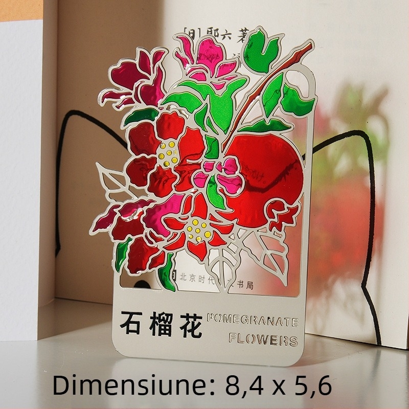 Doisprezece zeițe ale florilor — semn de carte din metal translucid, cu decupaj găurit și lac colorat, design cu temă vegetală
