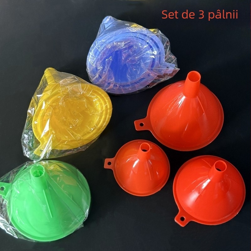 Set de 3 pâlnii din plastic colorat