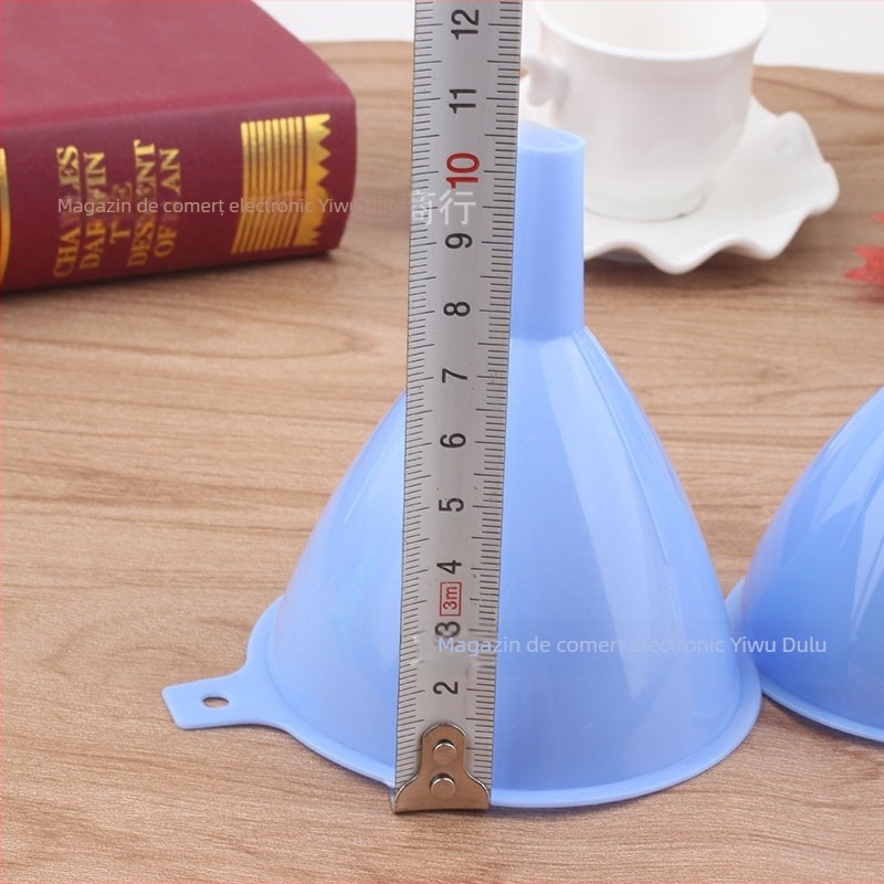 Set de trei pâlnii din plastic pentru uz casnic (mare, medie, mic)