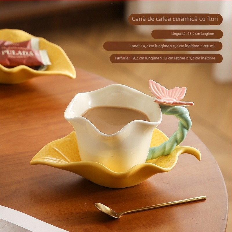 Set ceramic pentru cafea cu ceașcă și farfuriu, design cu limba florilor și fluturi, set pentru cuplu