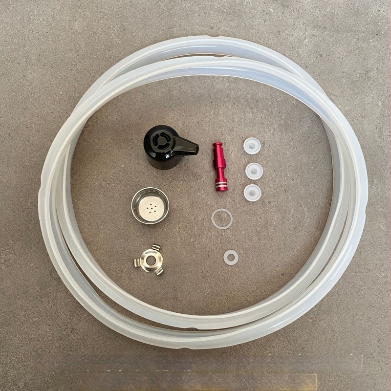 Accesorii pentru oală electrică sub presiune: capac anti-clogare, supapă de evacuare, capac mic, supapă cu plută, inel de etanșare, set de 11 piese, supapă de limitare a presiunii și supapă de eliberare a presiunii