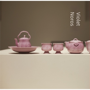 Yunxia Purple – Set de ceai tradițional chinezesc cu gaiwan și ceainic din ceramică mov