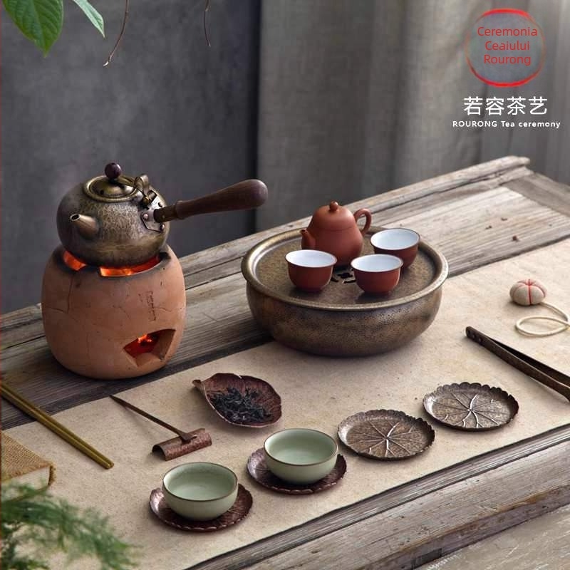 Ceainic cupru Ruorong Tea Art, handmade, mâner lateral, finisaj cupru antic, dimensiune mică japoneză