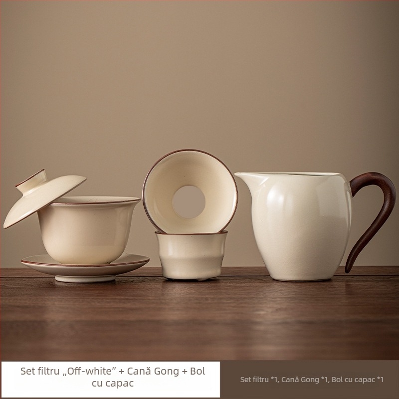 Set ceramic pentru ceai pentru uz casnic, accesorii pentru ceremonialul ceaiului în stil chinezesc: bol cu capac, ceainic și cești de servire.