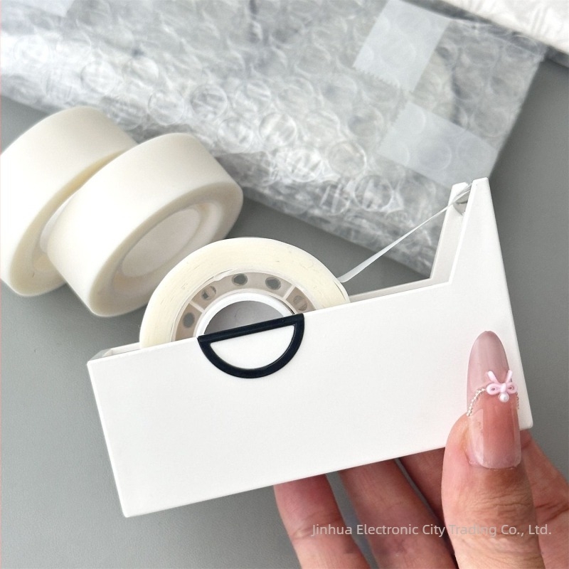 Bandă de ambalare cu finisaj mat, transparentă pentru carduri DIY și decorațiuni, fixare fără urme, 25 m, lățimi 18 mm sau 15 mm; culori: transparent 18 mm și maro închis 15 mm.
