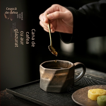 Set de cafea cu farfurioare retro, cu luciu auriu, căni latte art din ceramică robustă, cești elegante pentru mic dejun acasă