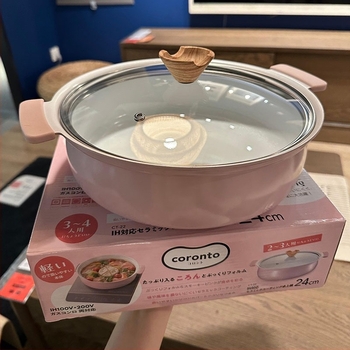 Oală de supă roz cu două mâneri, pentru masă, compatibilă cu plita pe gaz și inducție, ideală pentru supe, hot pot și tocănițe