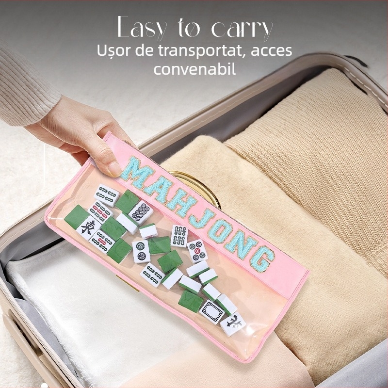 Geantă personalizată impermeabilă pentru cosmetice, cu broderie de litere Mahjong, PVC, compartiment mare pentru igienă personală. Disponibilă în verde, roz, mov și roșu trandafir.