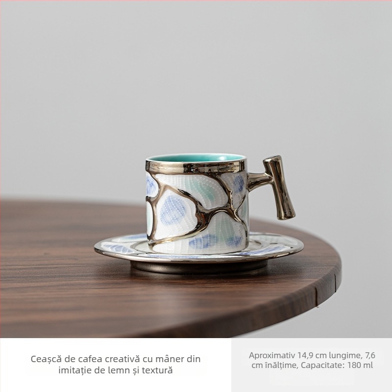 Set ceramic de cești de cafea și farfurioare, în stil european, latte art