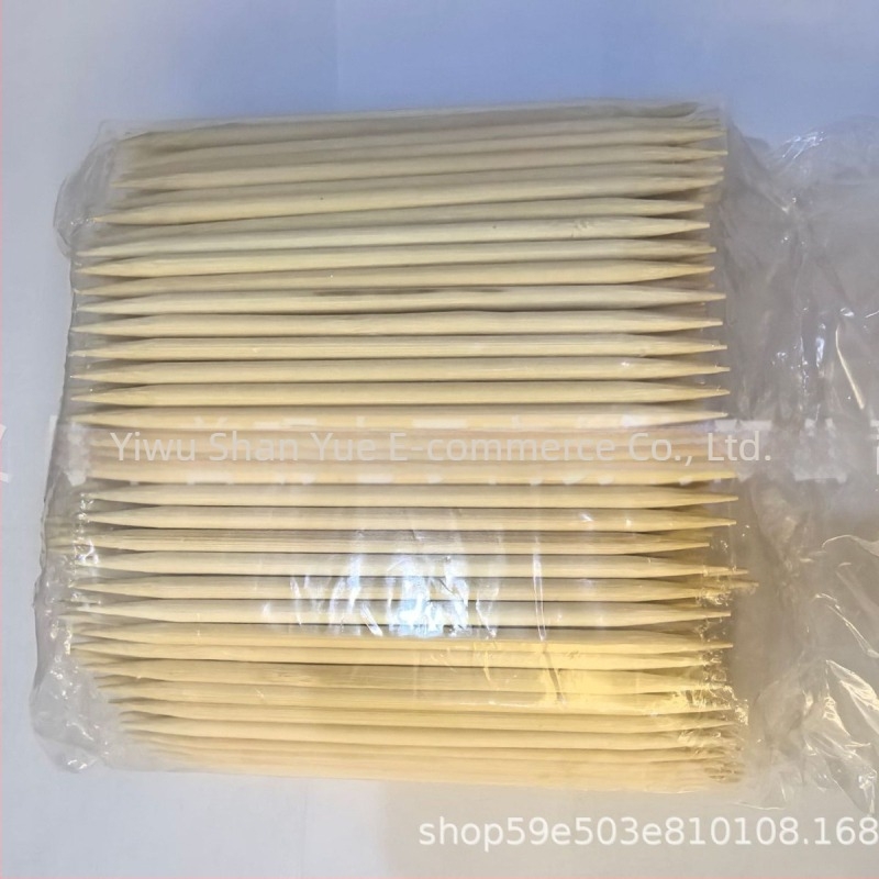 Frigărui din bambus, 4.0 mm × 12 cm, cu vârfuri ascuțite și vârfuri înclinate.