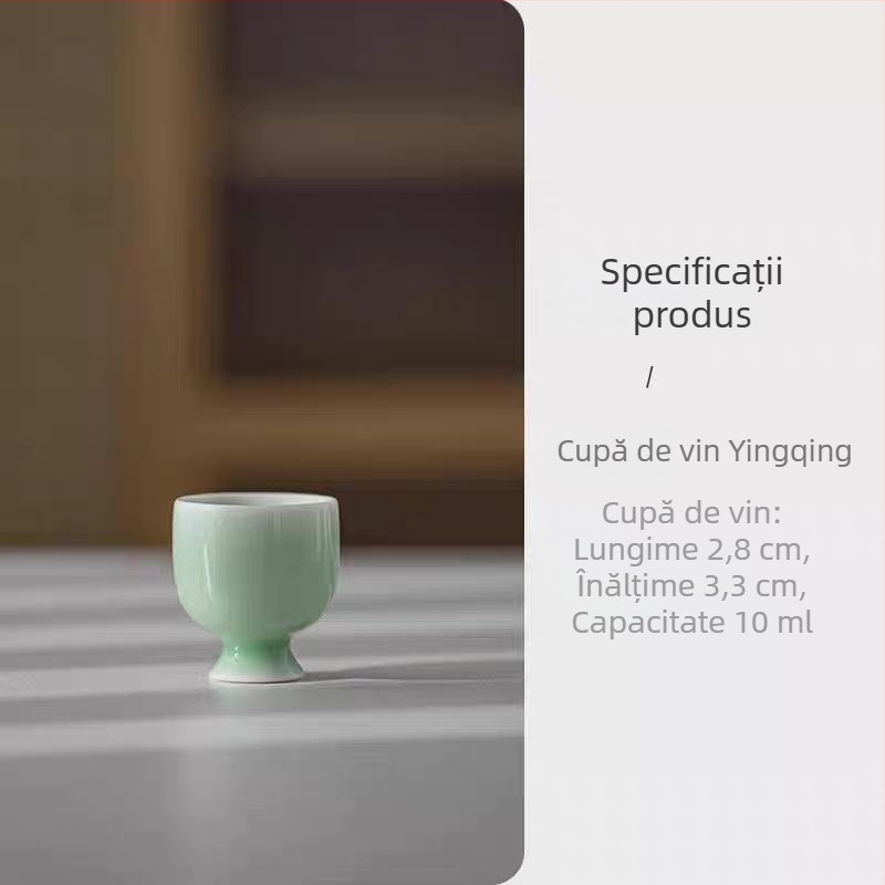 Set de vin ceramic minimalist cu decantor înalt și pahare mici