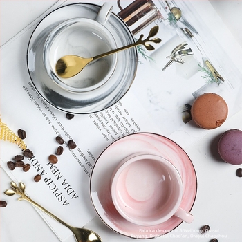 Set mini de cești de cafea și farfurie din porțelan, stil nordic, model marmură, design elegant