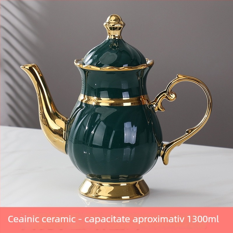 Set ceramice de cești cu margine aurie, stil nordic minimalist, pentru uz casnic; include cești de cafea și o cană pentru apă rece