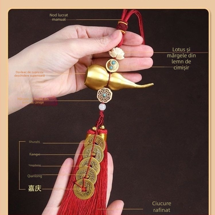 Pandantiv mare din cupru, în formă de dovleac, cu monedele celor Cinci Împărați, nod chinezesc, amulet feng shui