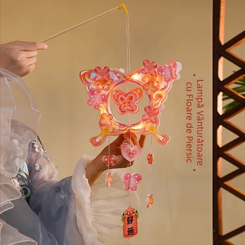 Anul 2026 al Calului: Lanteră portabilă iluminată cu fluture și clopoțel de vânt – kit DIY materiale pentru copii