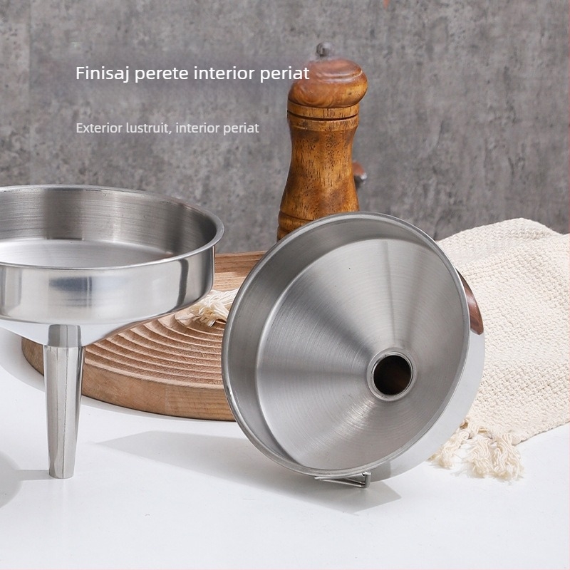 Funnel din oțel inoxidabil, diametru mare, 8–20 cm, pentru ulei, vin și sosuri.