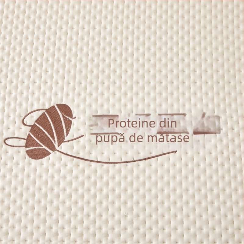Set pentru pat single cu proteină din larva de molie de mătase, stratificat, anti-derapant, plăcut la atingere, umplutură quiltată. Pentru iarnă. Include fustă de pat, cearșaf, husă de pilotă și husă de pernă.