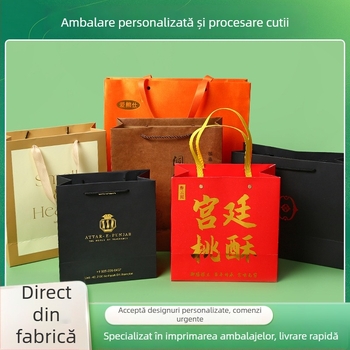 Geantă de cadouri din hârtie Kraft cu ștanțare la cald, logo personalizat, mânere pliabile solide