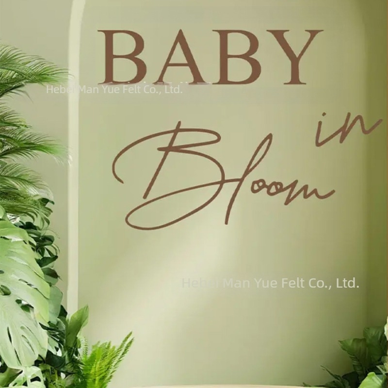 Autocolante din filc pentru perete Baby in Bloom – fundal pentru baby shower cu dezvăluire a sexului și arc de baloane pe perete